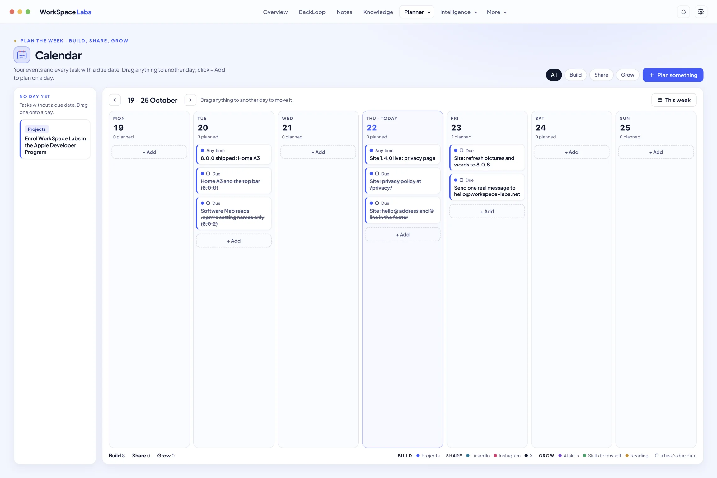 The Calendar window: one week, with events and every task that has a due date on its day.